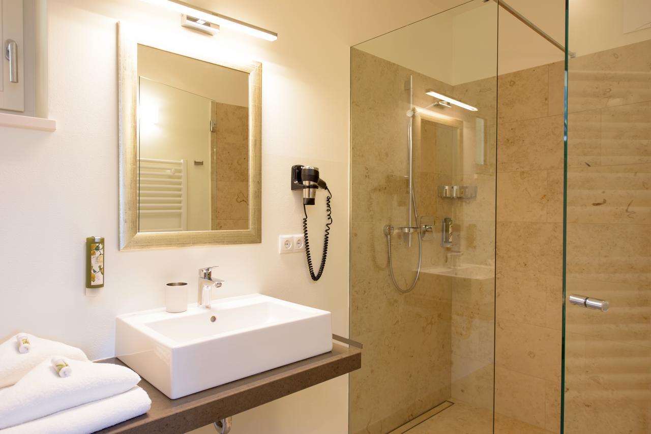 Bruehl Suites&Residence 卡尔达罗 外观 照片